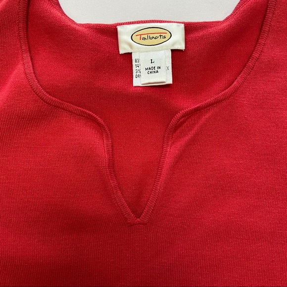 Stylish Red Top - Picture 4 of 5